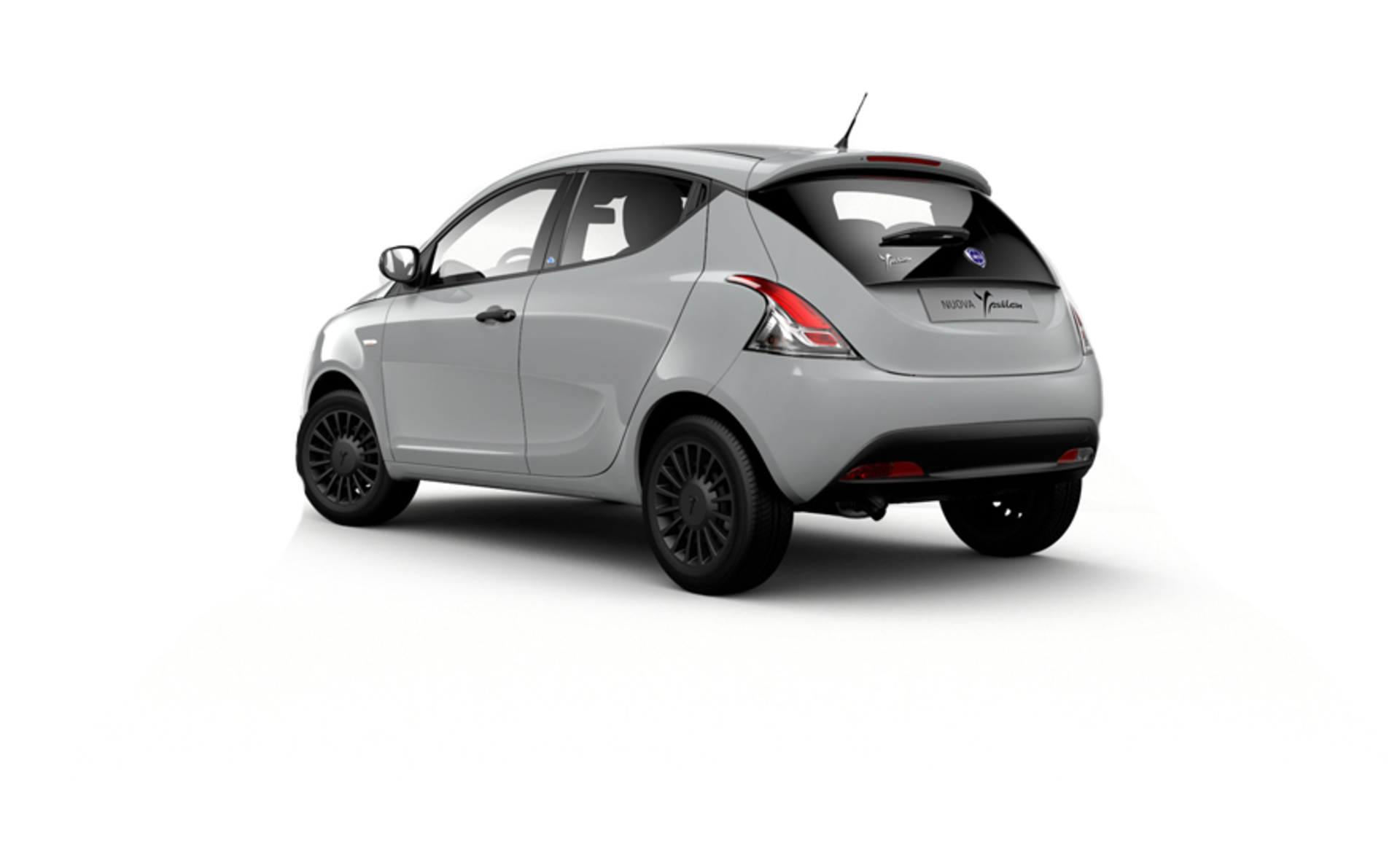 lancia ypsilon noleggio lungo termine retro